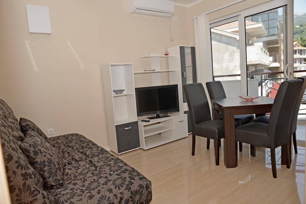 Apartments Mianiko Herceg Novi Room photo